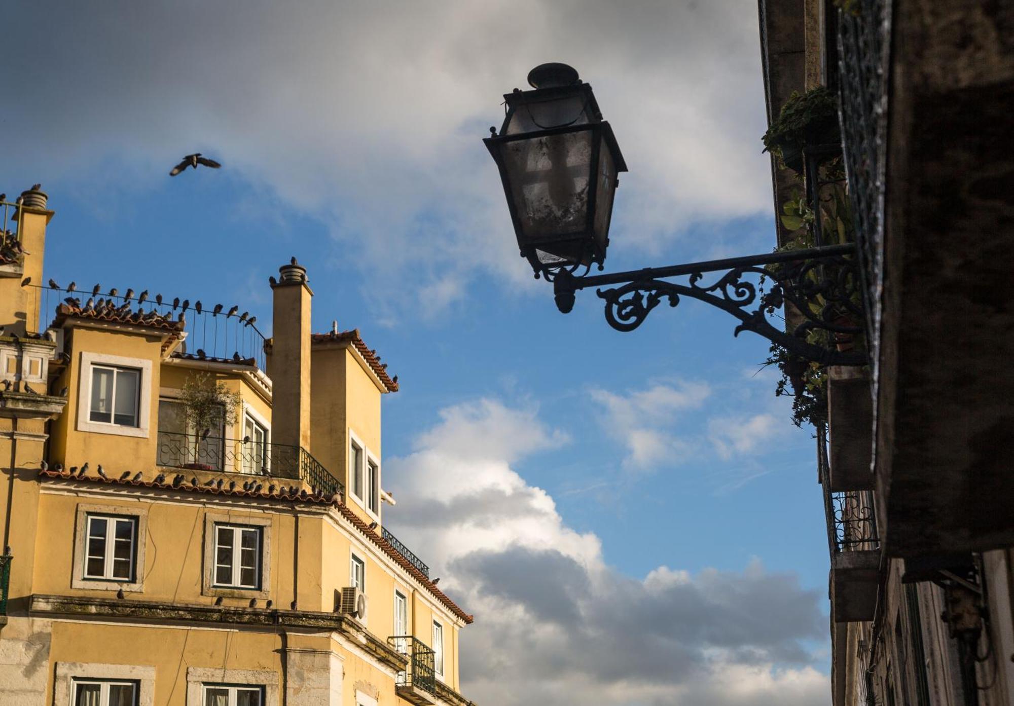 Ferienwohnung Flh Fresh And Cozy Old Town Duplex Lissabon Exterior foto