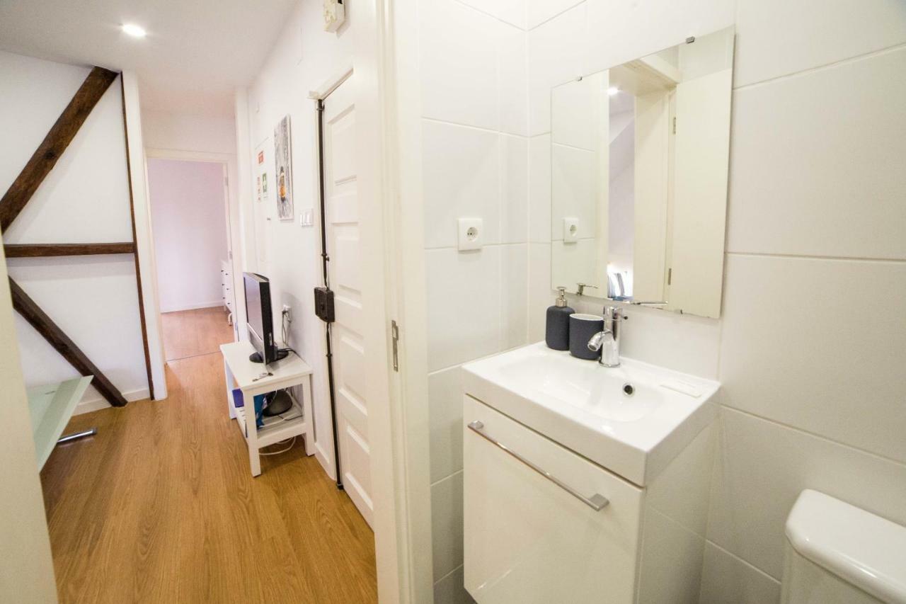 Ferienwohnung Flh Fresh And Cozy Old Town Duplex Lissabon Exterior foto